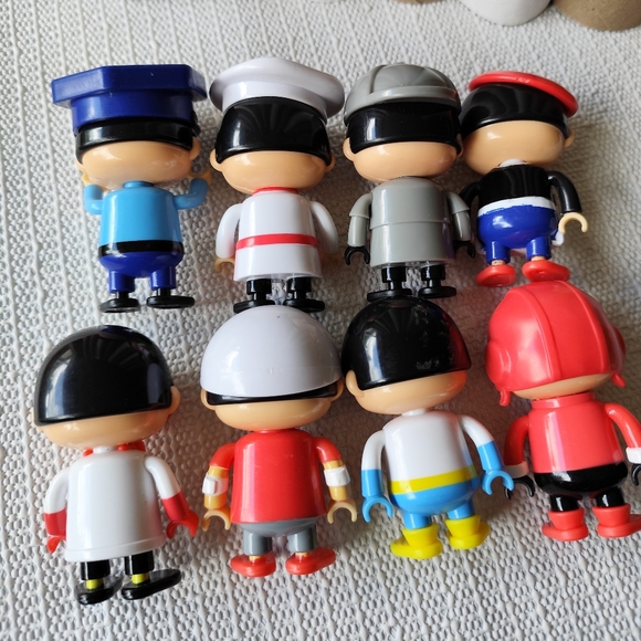 Ryan's World 8 Figures lot - Picture 2 of 3